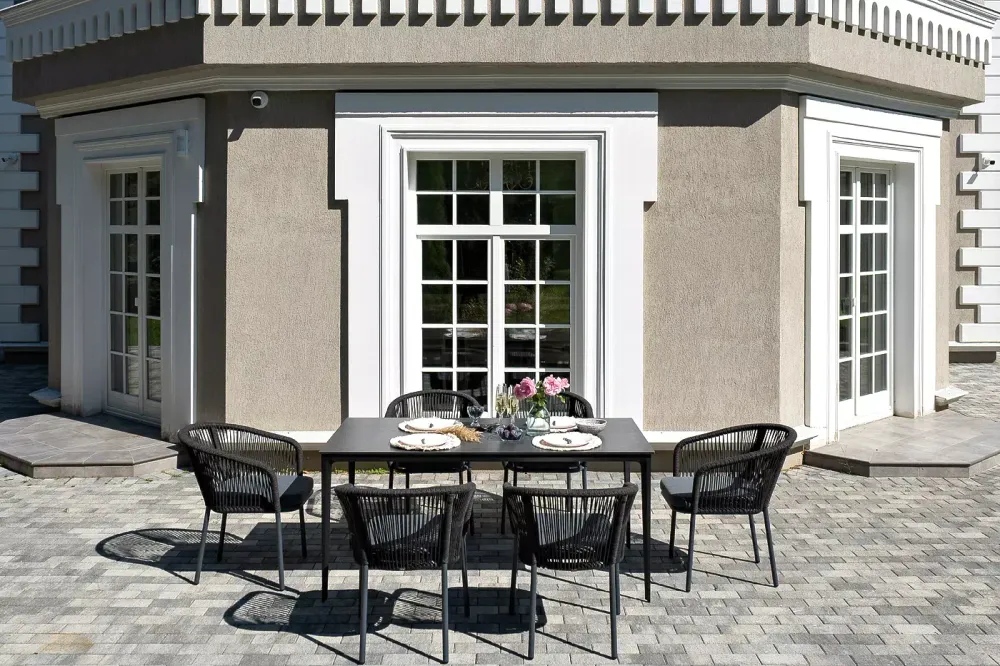 "Малага" обеденная группа на 6 персон со стульями "Марсель", каркас темно-серый, роуп темно-серый