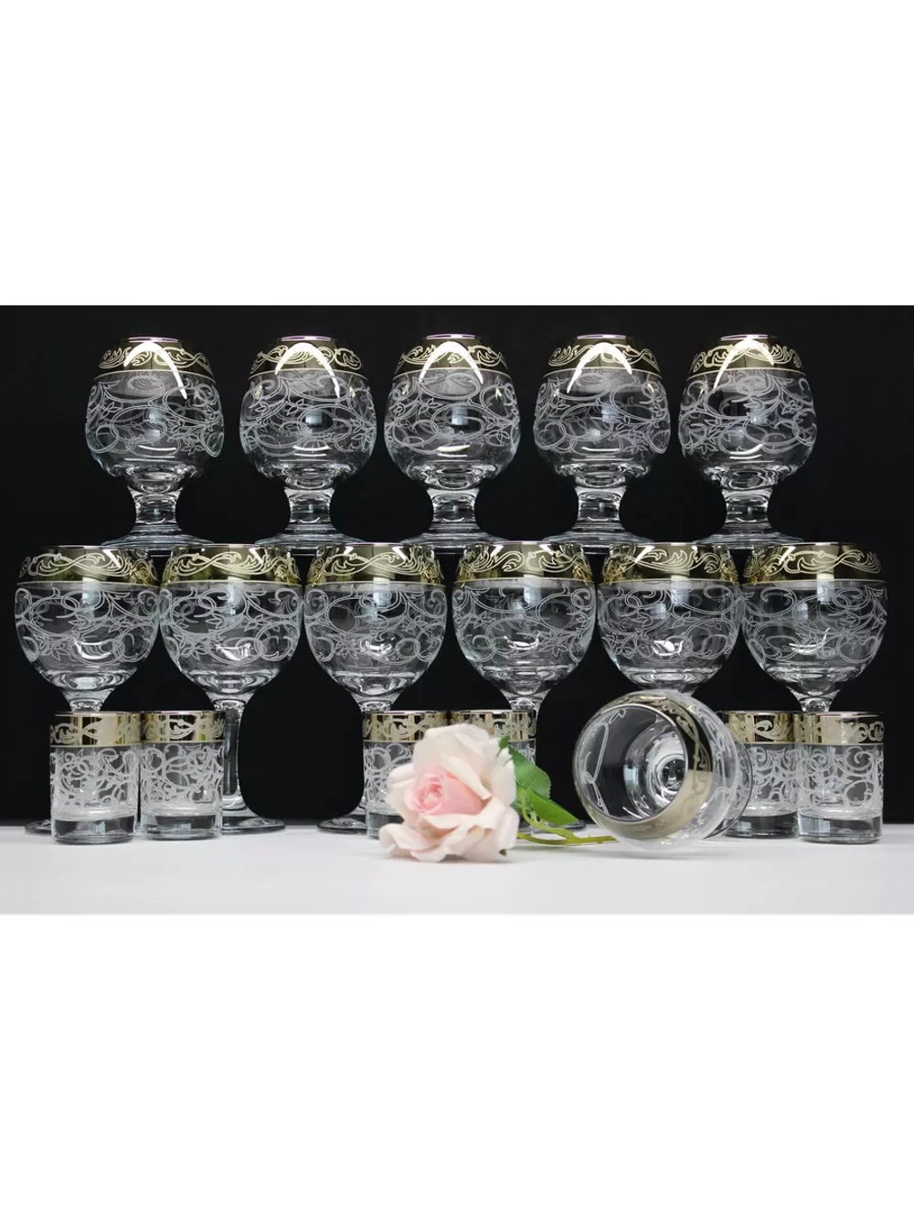 Подарочный набор ( 18предметов) Абстракция