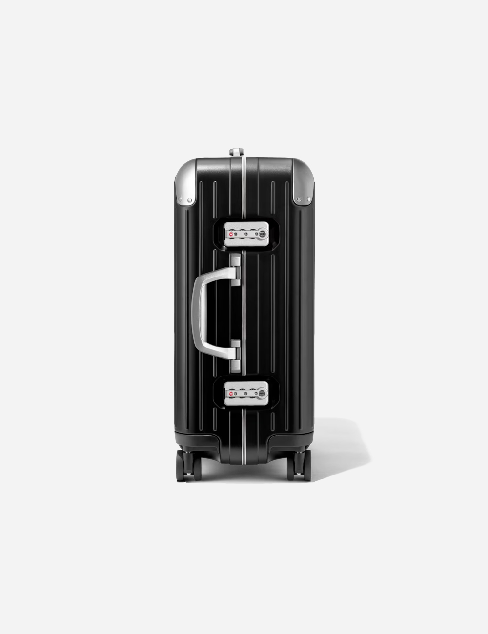 Чемодан Rimowa Hybrid Cabin "Matte black"