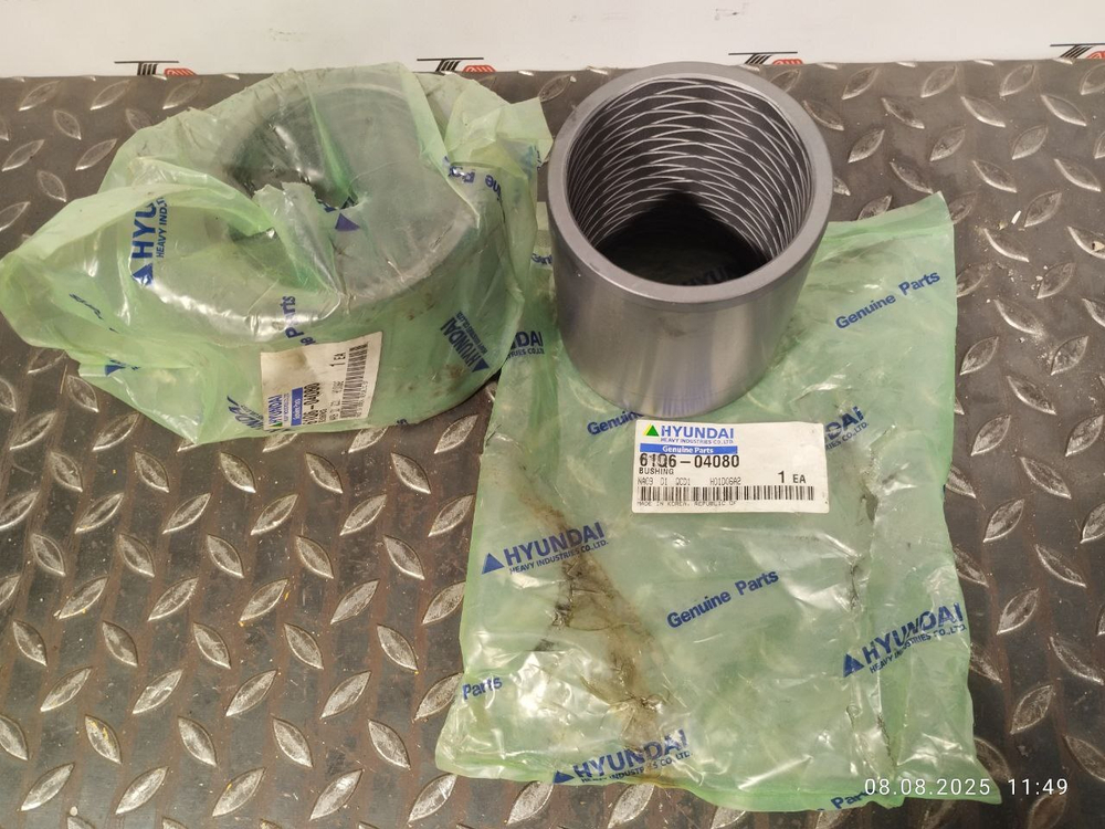 Втулка 61Q6-04080