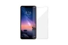 Защитное стекло 2.5D 0,3 мм 9H Premium с отступами от края экрана для Xiaomi Redmi Note 6 Pro (Глянцевое)