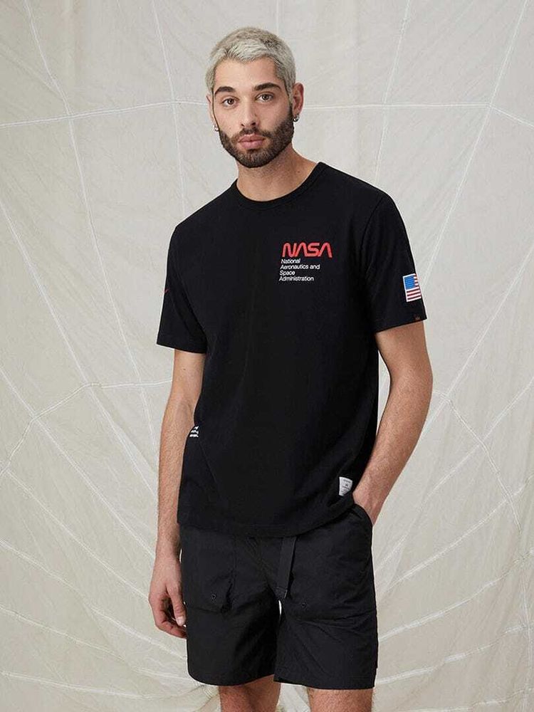 Футболка Alpha Industries Nasa Worm Logo Tee Black