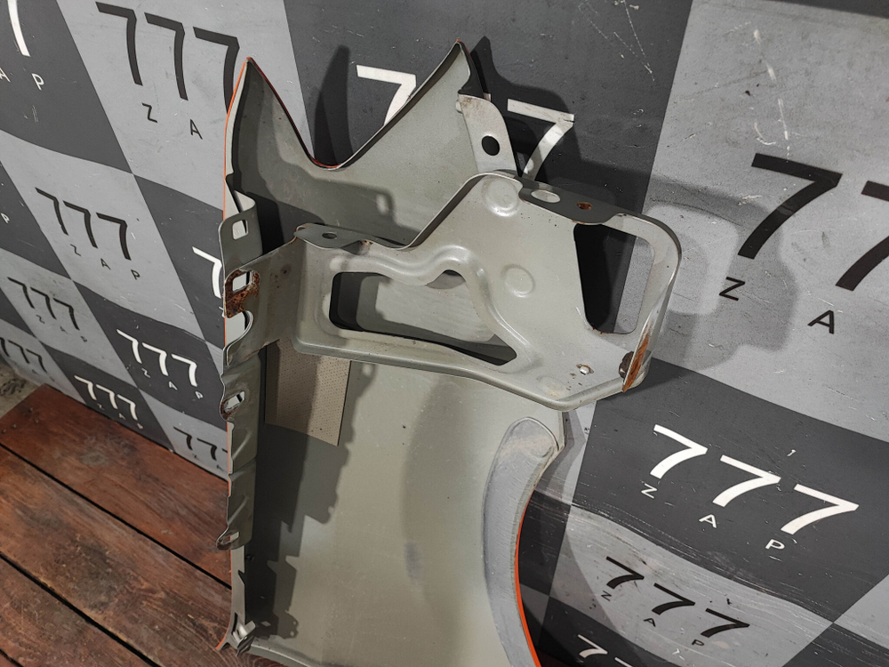 Крыло переднее левое Lada Largus 21-нв Б/У Оригинал 8450013081