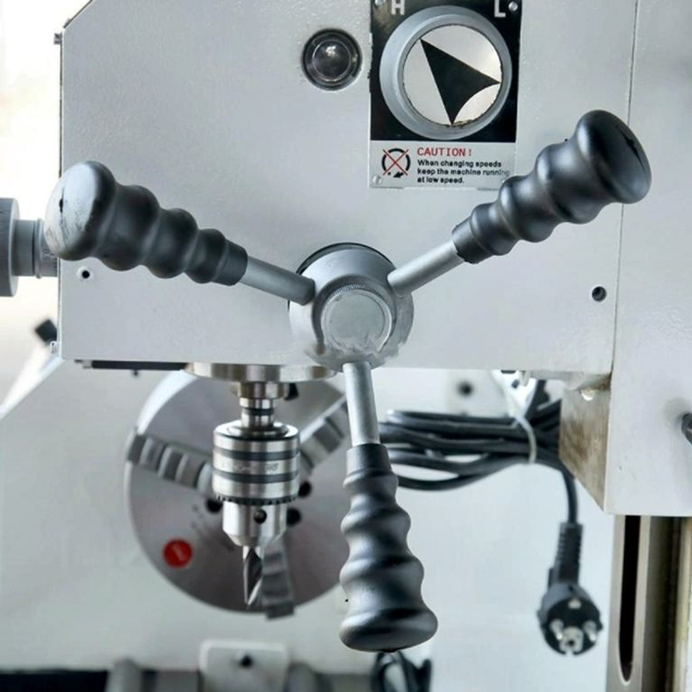 Токарно-фрезерный станок Partner PT-300F