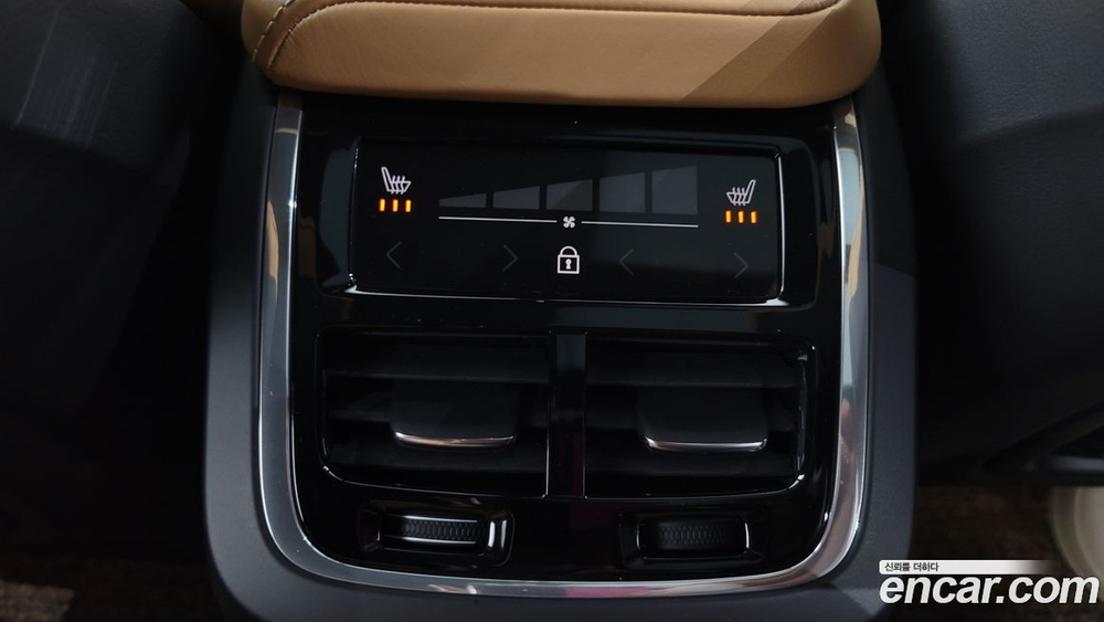 Volvo S60 3 Generation B5 Inscription (10.2021)