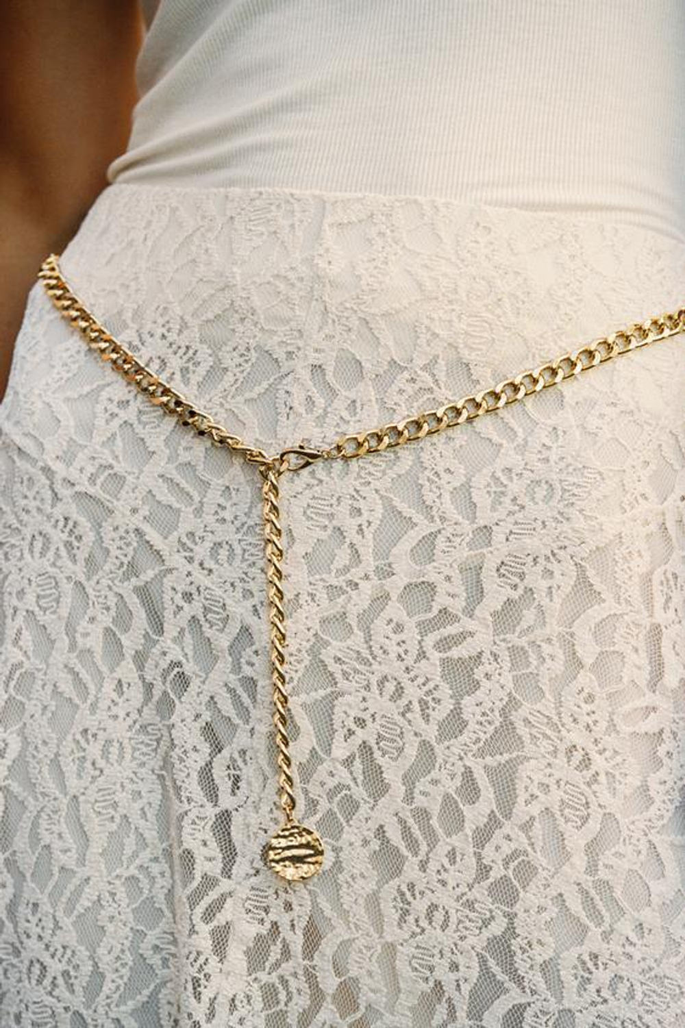 ZARA ЮБКА МИДИ С ПОЯСОМ-ЦЕПОЧКОЙ, ЭКРЮ