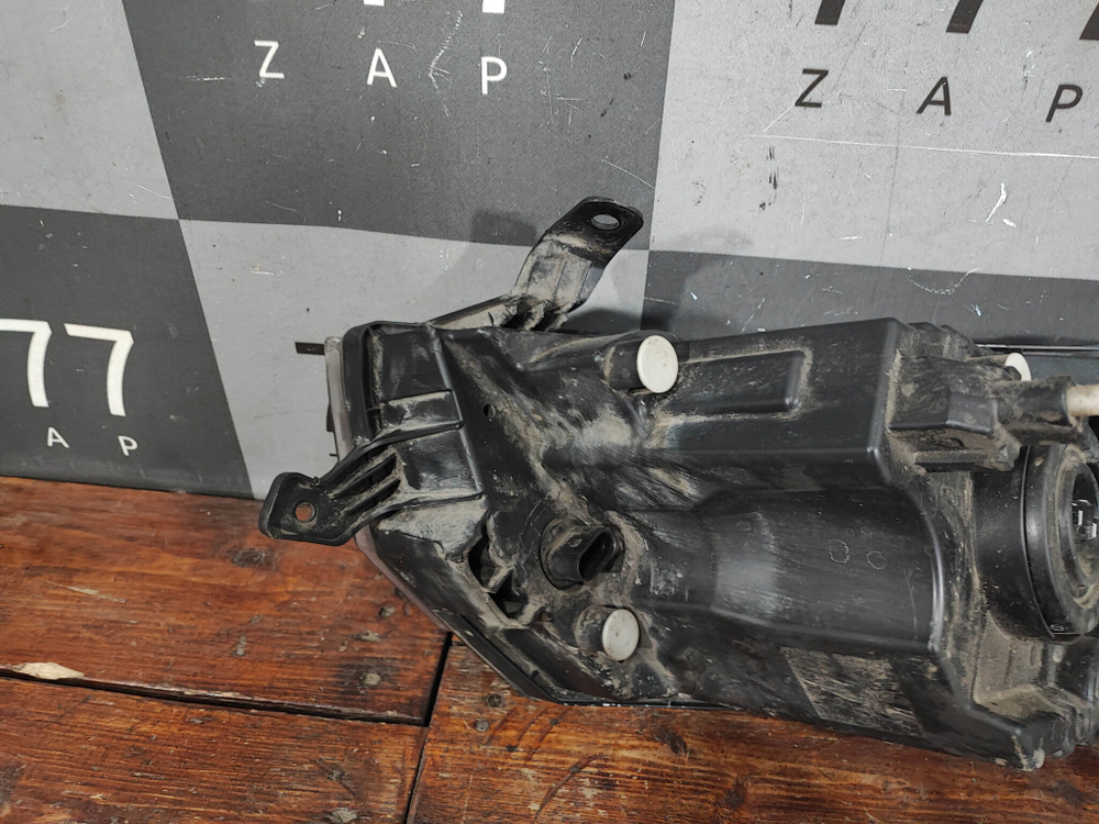 Фара правая LADA Granta 18-нв Б/У Оригинал 8450100856