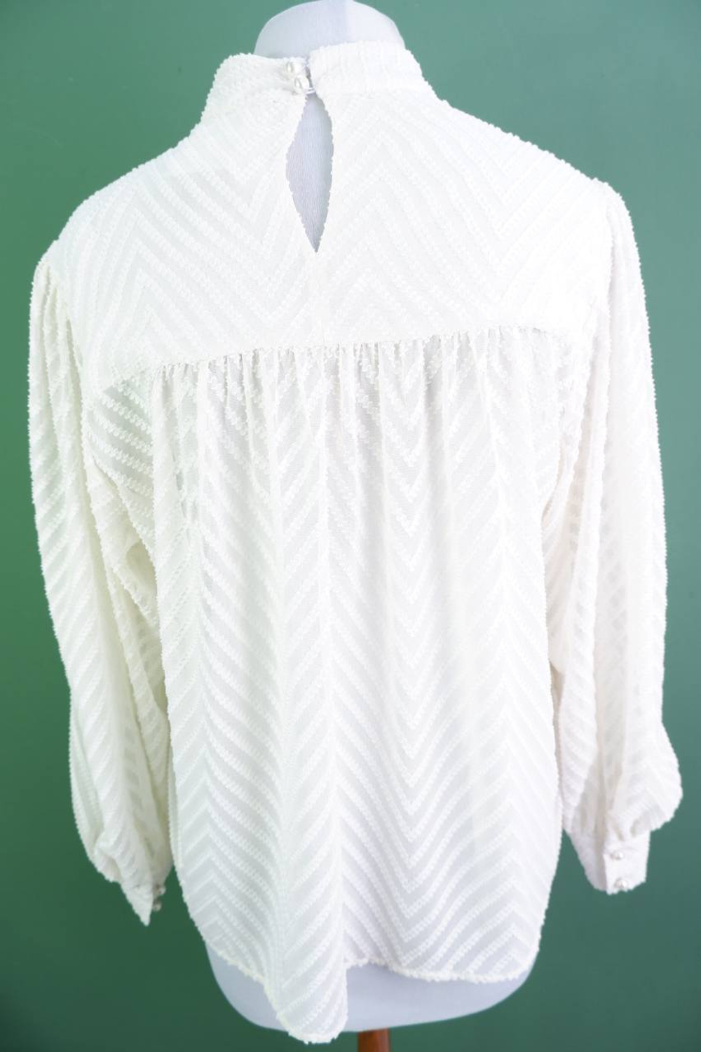 Блузка EMKA интересная и необычная 46 размер