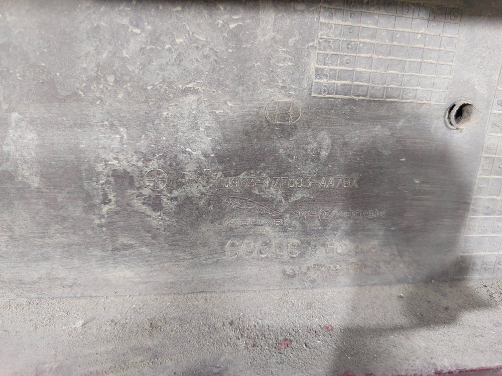 Бампер передний Jaguar E-Pace 17-21 Б/У Оригинал J9C317F003AA7BA