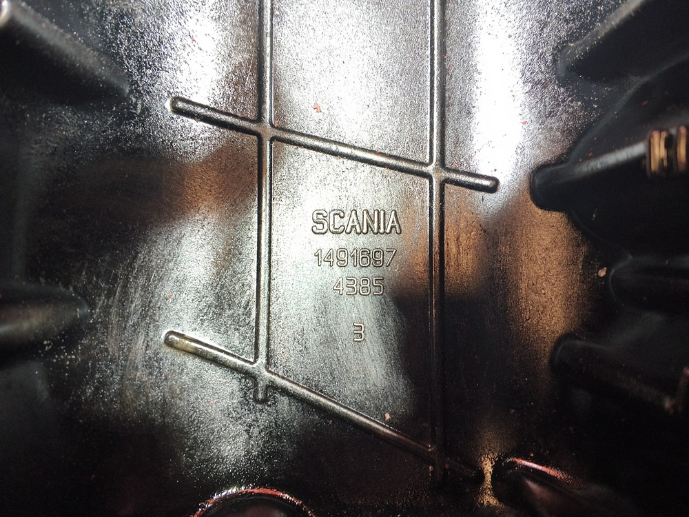 Крышка клапанная