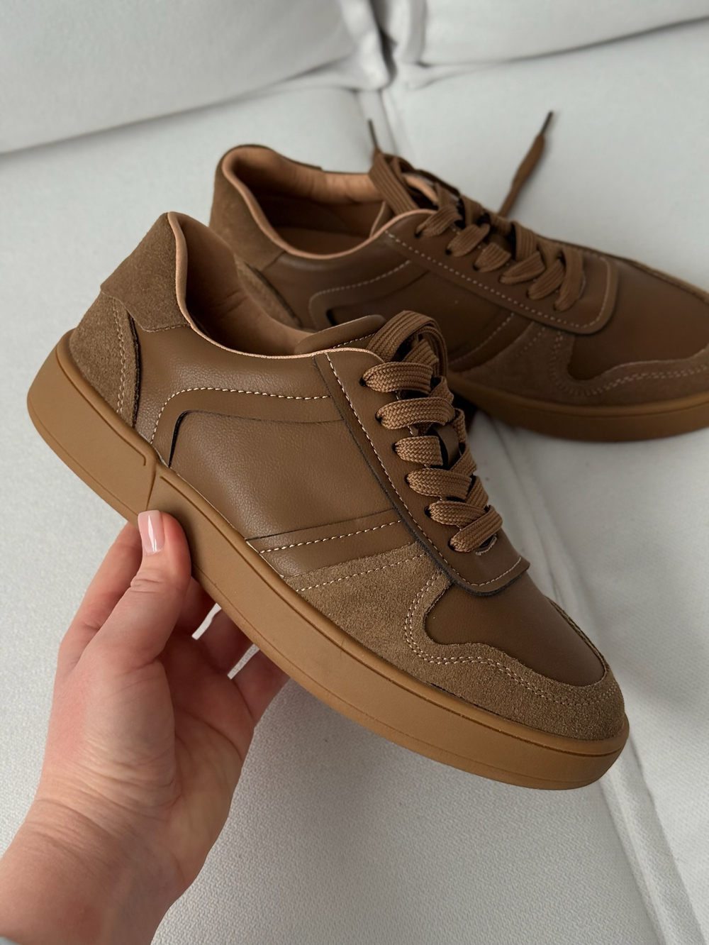 Кеды из натуральной замши