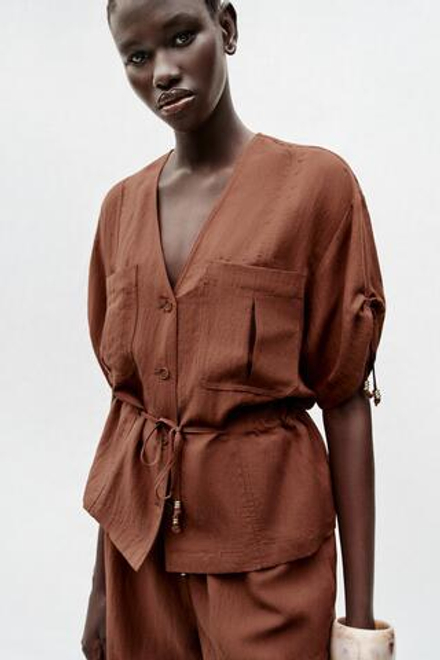 ZARA КУРТКА В СТИЛЕ САФАРИ С КОРОТКИМИ РУКАВАМИ И БИСЕРОМ, ТЕМНЫЙ ЧЕРЕПИЧНЫЙ