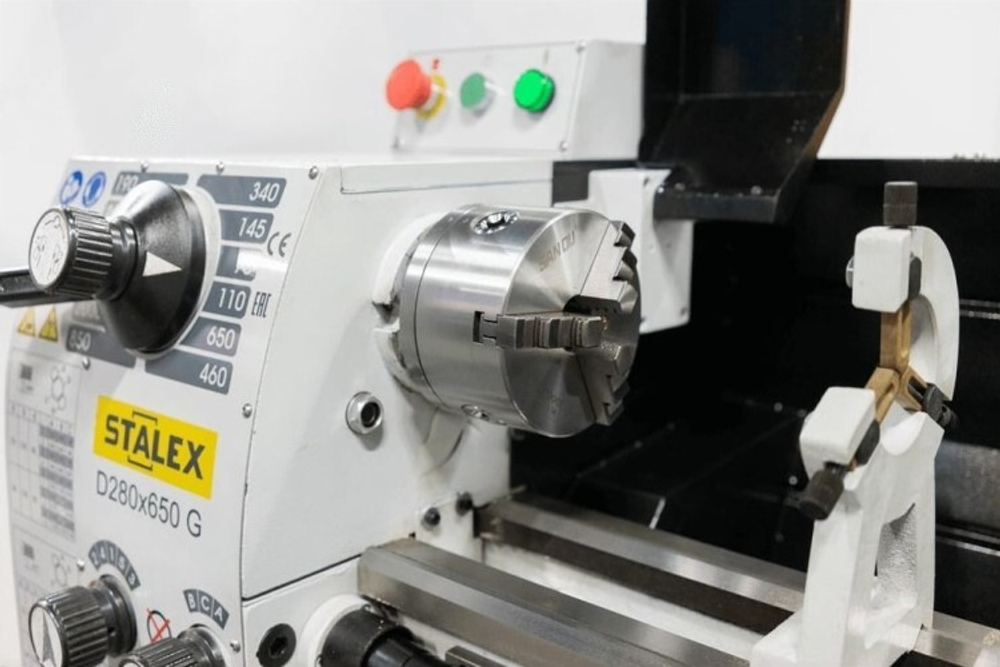 Станок токарный STALEX D280x650G