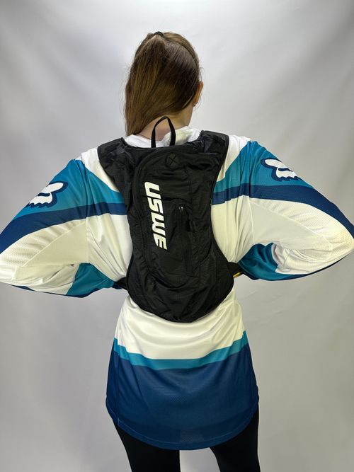 Рюкзак-гидропак USWE OUTLANDER 4L Hydration Pack (3L), Carbon Black