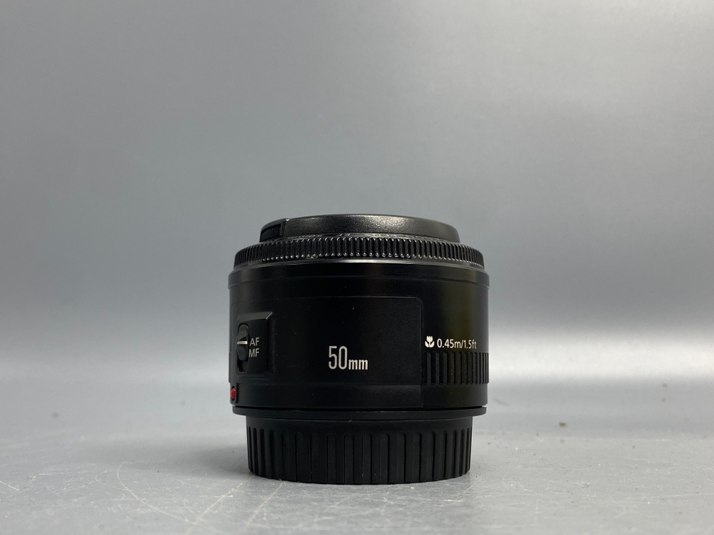 Canon EF 50mm 1.8 II