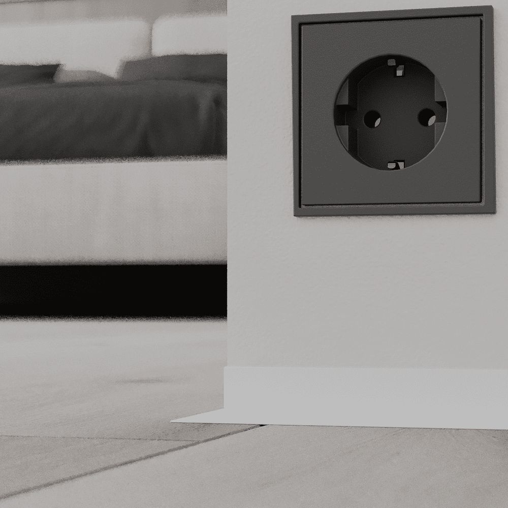 Микроплинтус L образный Ликорн для пола C-05.25.4L алюминиевый белый вид 1