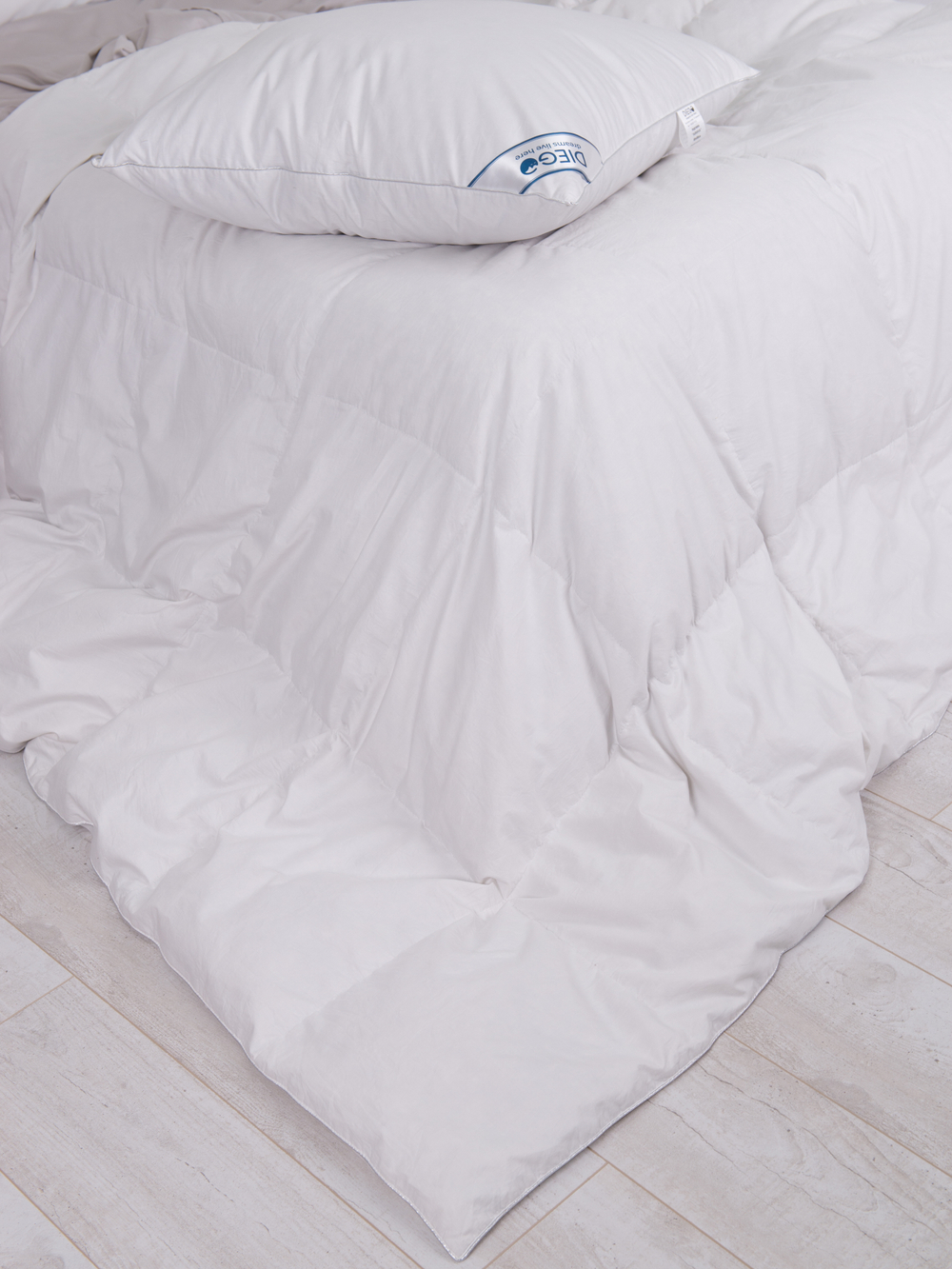 Одеяло пуховое облегчённое Афина Евро Макси 220х240