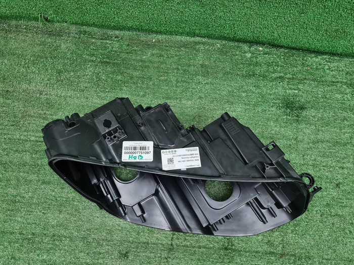 Корпус фары правый VW Tiguan 2 (2016-2020)