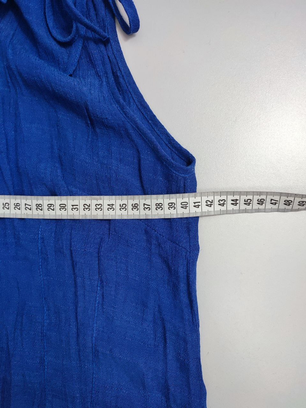 Блузка яркая без рукавов 44 размер