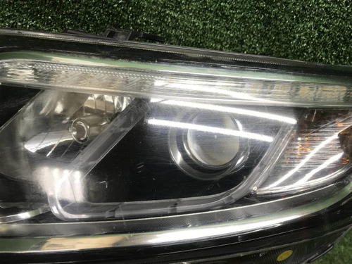 Фара левая Kia Sorento 2 XM (2012-2021) ксенон