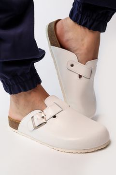 05 | "Maka" | Белые женские медицинские сабо натуральная кожа