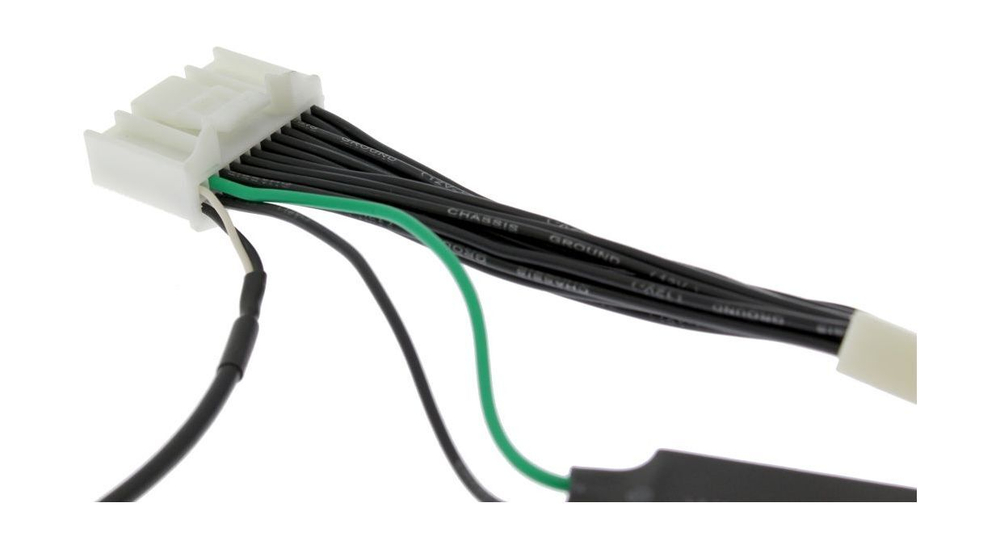 - Адаптер для подкл.камеры к штатке Toyota 2014+, Ksize BCUS4EP (24pin)
