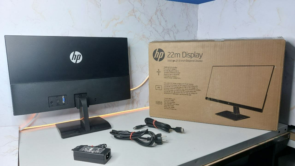 Монитор HP 21.5" 22m 60 Hz, IPS, 5ms, 250 cd/m², HDMI, VGA, Tilt (3WL44AA)