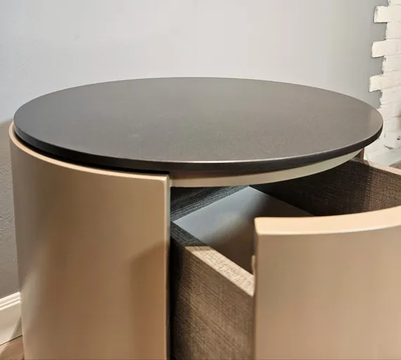 Прикроватная тумбочка Paul с двумя ящиками