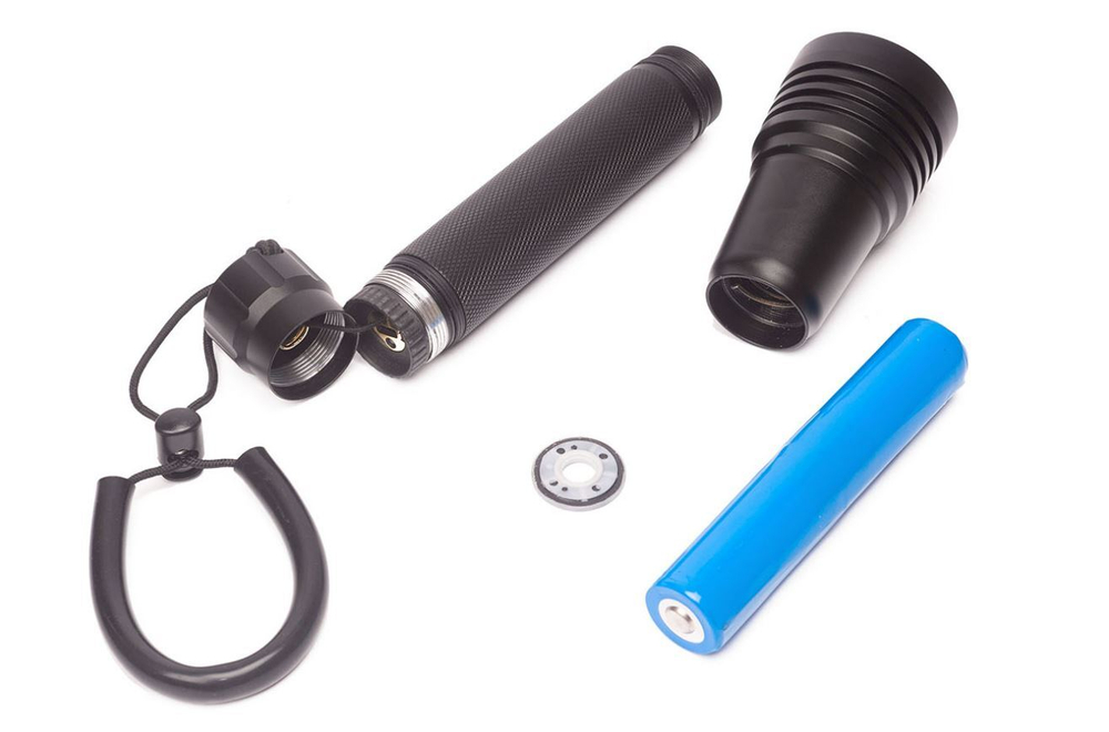 Ремонт аккумулятора фонаря Salvimar Blast X2