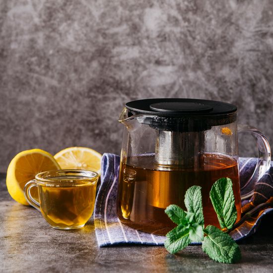 Стеклянный заварочный чайник 600 мл. Kamille KM 0776S со съемным ситечком