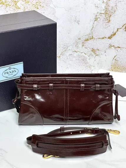 Кожаная средняя сумка Prada Bonnie, тёмно-коричневый