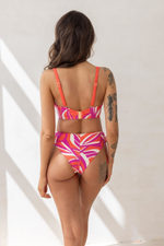 Плавки Kris Line Twist бразилиана High Waist (мульти)