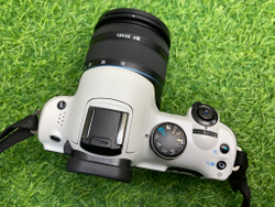 Samsung NX11 Kit 18-55mm 3.5-5.6 i-Function