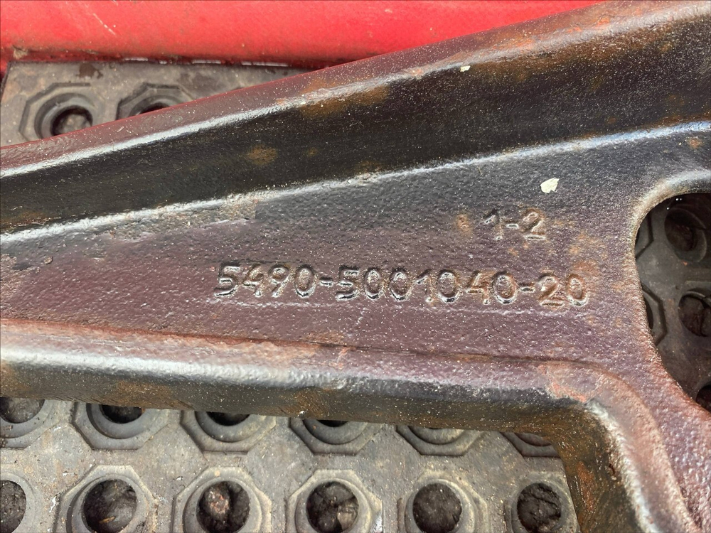 Кронштейн кабины правый 2017г