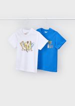 две футболки