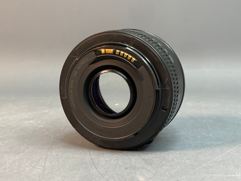 Canon 50mm 1.8 II