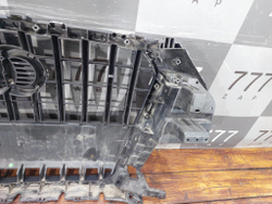 Решетка радиатора Audi Q3 (8U) 11-14 Б/У Оригинал 8U0853651HVMZ