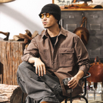 Рубашка мужская с длинным рукавом и стильными накладными карманами