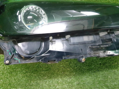 Битая Фара правая Lexus NX 1 (2017-2021) LED