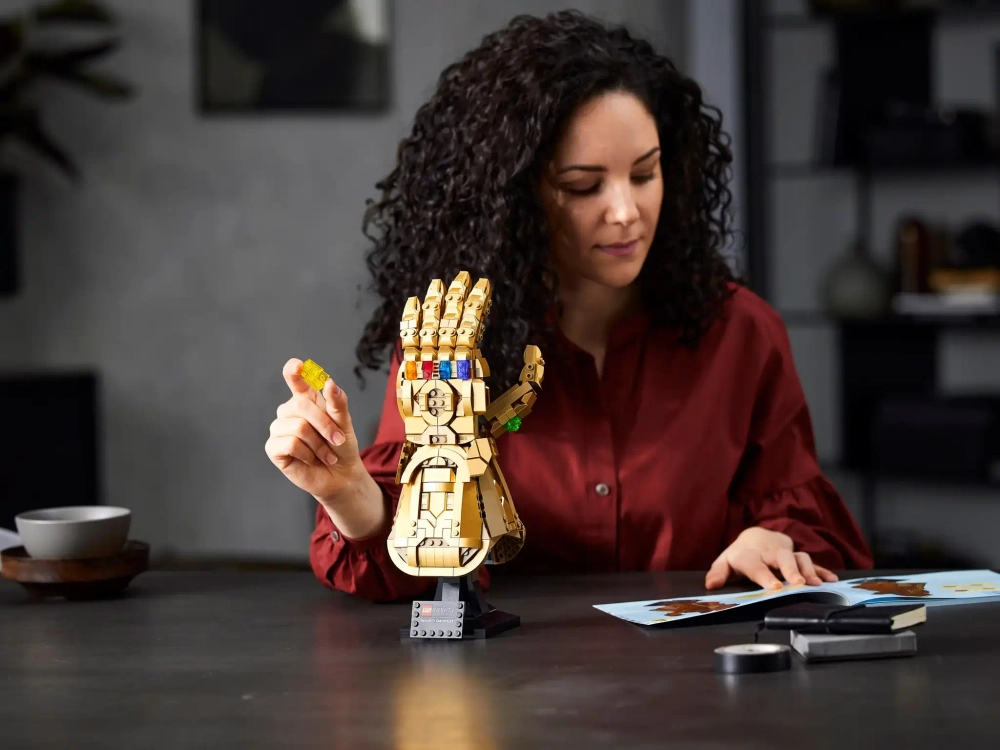 Конструктор LEGO Marvel 76191 Перчатка бесконечности