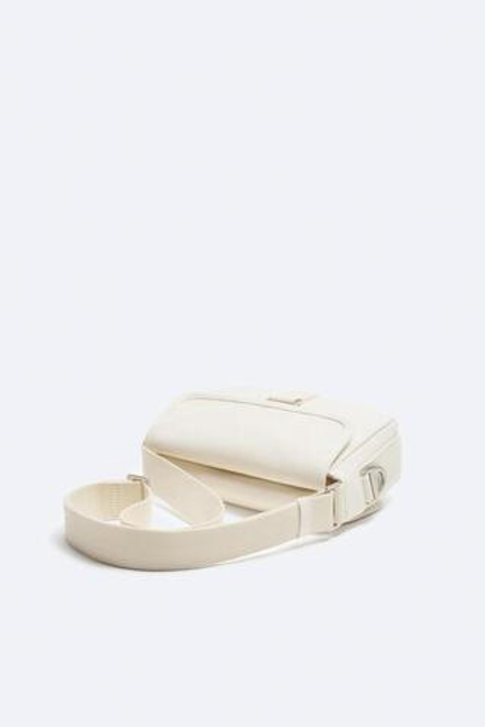 ZARA ХОЛЩОВАЯ СУМКА С ПРЯЖКОЙ, ЭКРЮ