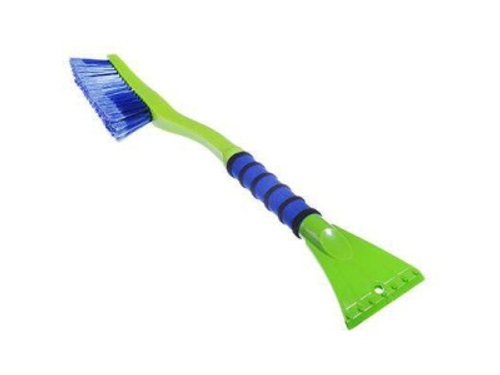 Щетка для уборки снега со скребком распушенной щетиной 62см NEW GALAXY