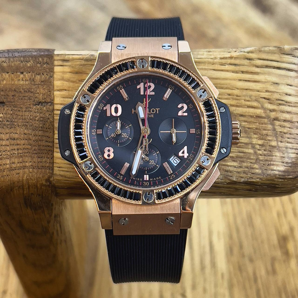Часы Hublot