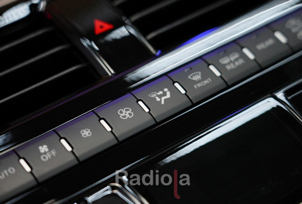 Магнитола для Lexus GX 2009-2014 - монитор 12.3" на Android 13, 8Гб+128Гб, CarPlay, 4G SIM-слот