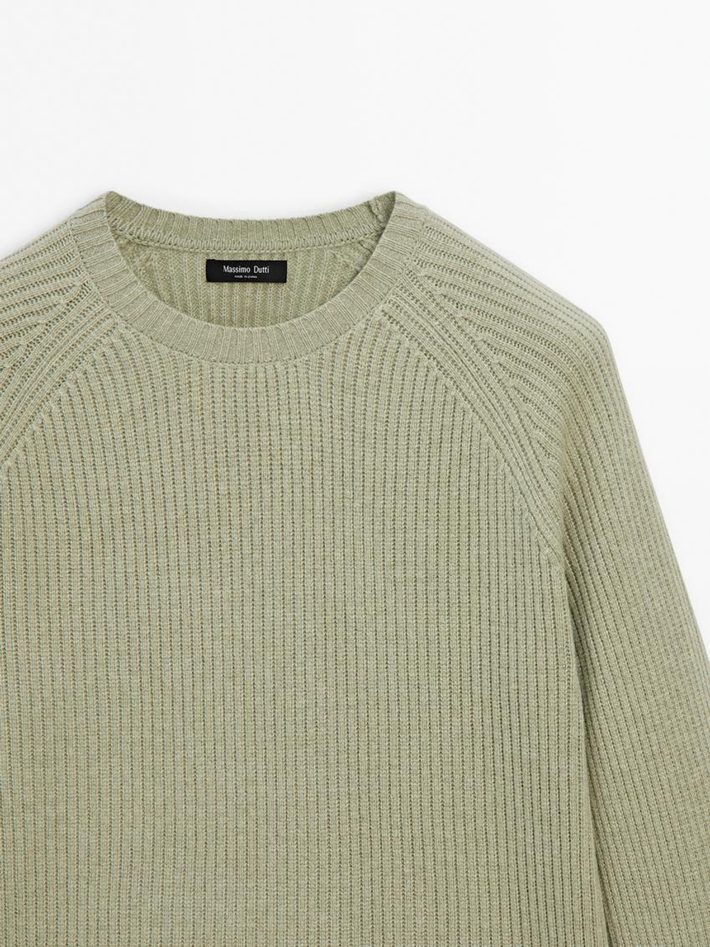 Massimo Dutti Свитер из смесовой шерсти, светло-зеленый