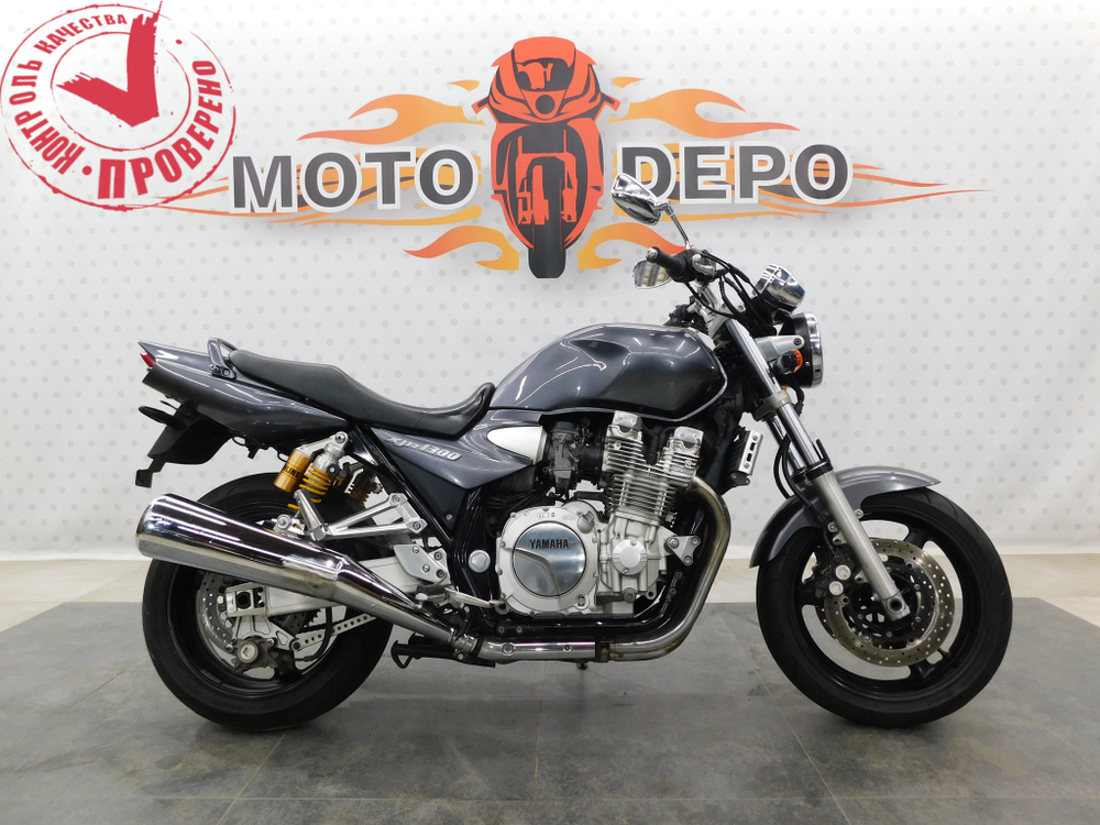 Yamaha XJR1300 038403