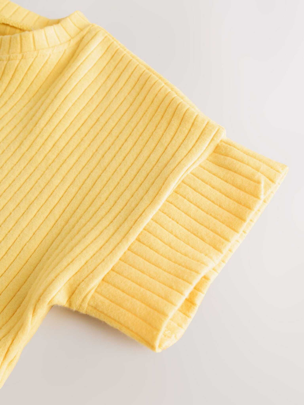 Футболка и шорты в комплекте для девочки Next E51-380, Светло-желтый