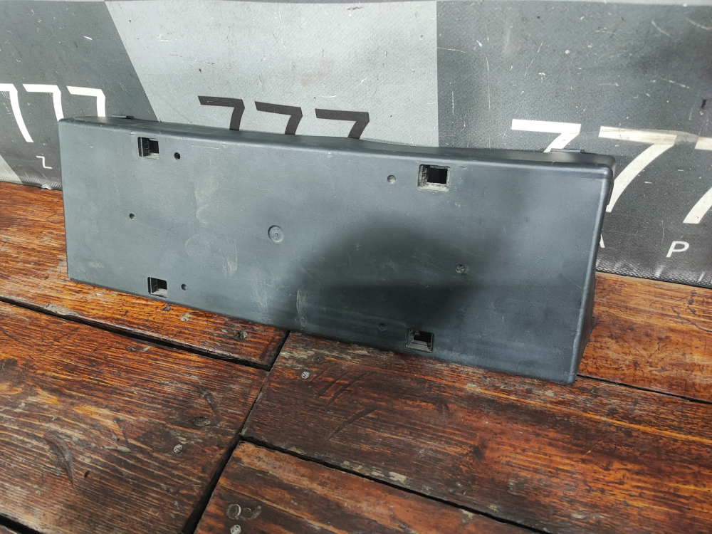 Площадка гос. номера Chery Tiggo 8 Pro Max 22-нв Б/У Оригинал 602001972AA