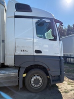 Mercedes-Benz ACTROS 4x2 Седельный тягач 1848 (Дизельный, 12,8 л, 476 л.с., АТ)