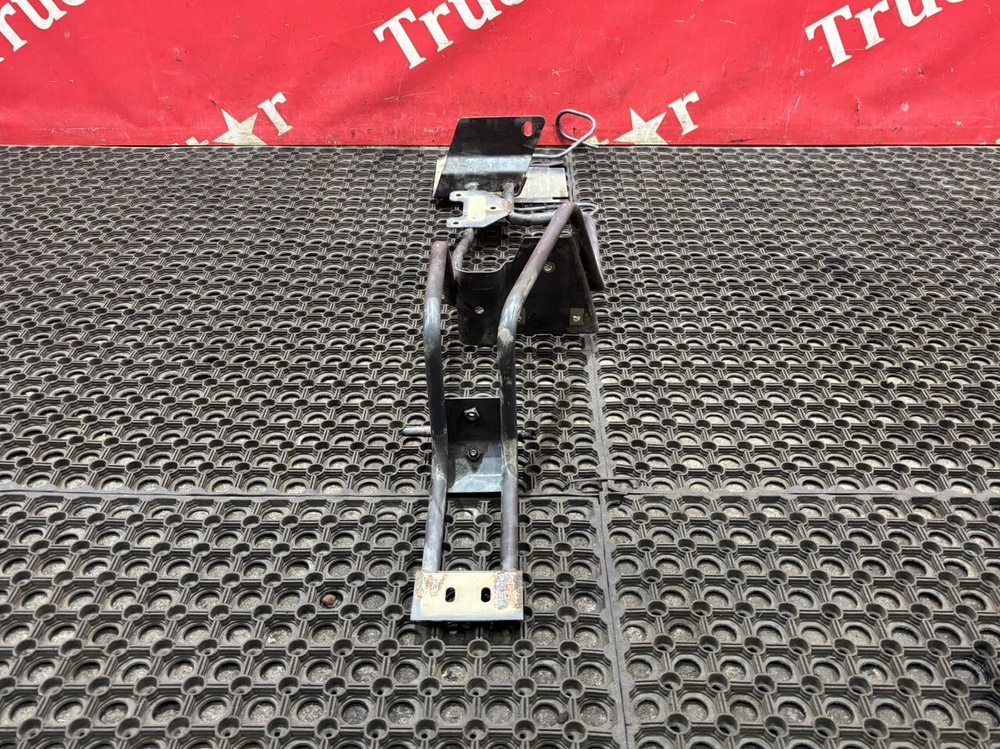 Кронштейн кранов